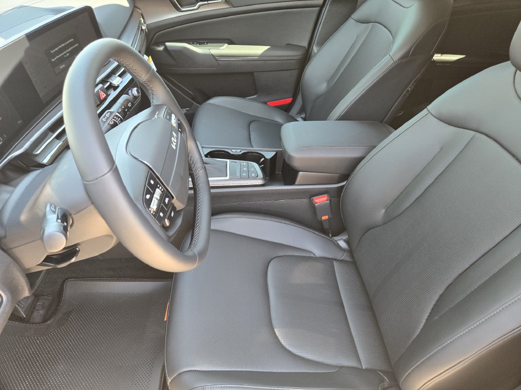 New 2026 Kia Sportage SX FWD image 10