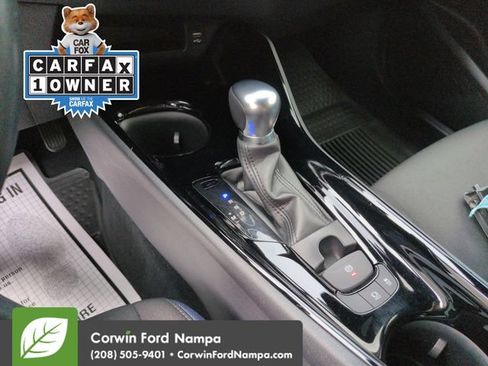 Used 2021 Toyota C-HR XLE FWD image 17