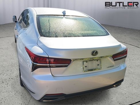 Used 2019 Lexus LS 500 w/ Interior Upgrade Package RWD image 8