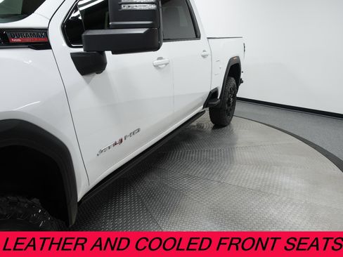 Used 2024 GMC Sierra 2500 AT4 w/ AT4 Premium Plus Package image 6