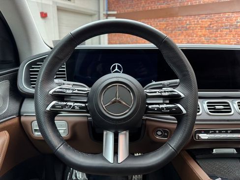 Used 2026 Mercedes-Benz GLS 450 GLS 450 image 14