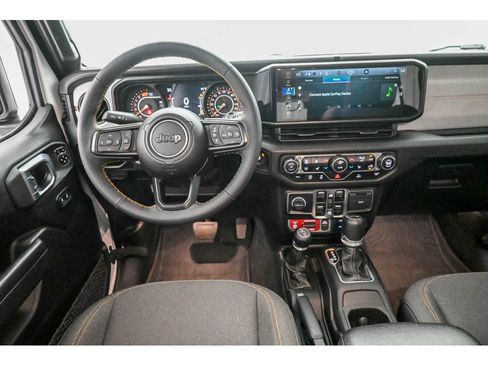 Used 2024 Jeep Wrangler Unlimited Sport AWD/4WD image 24