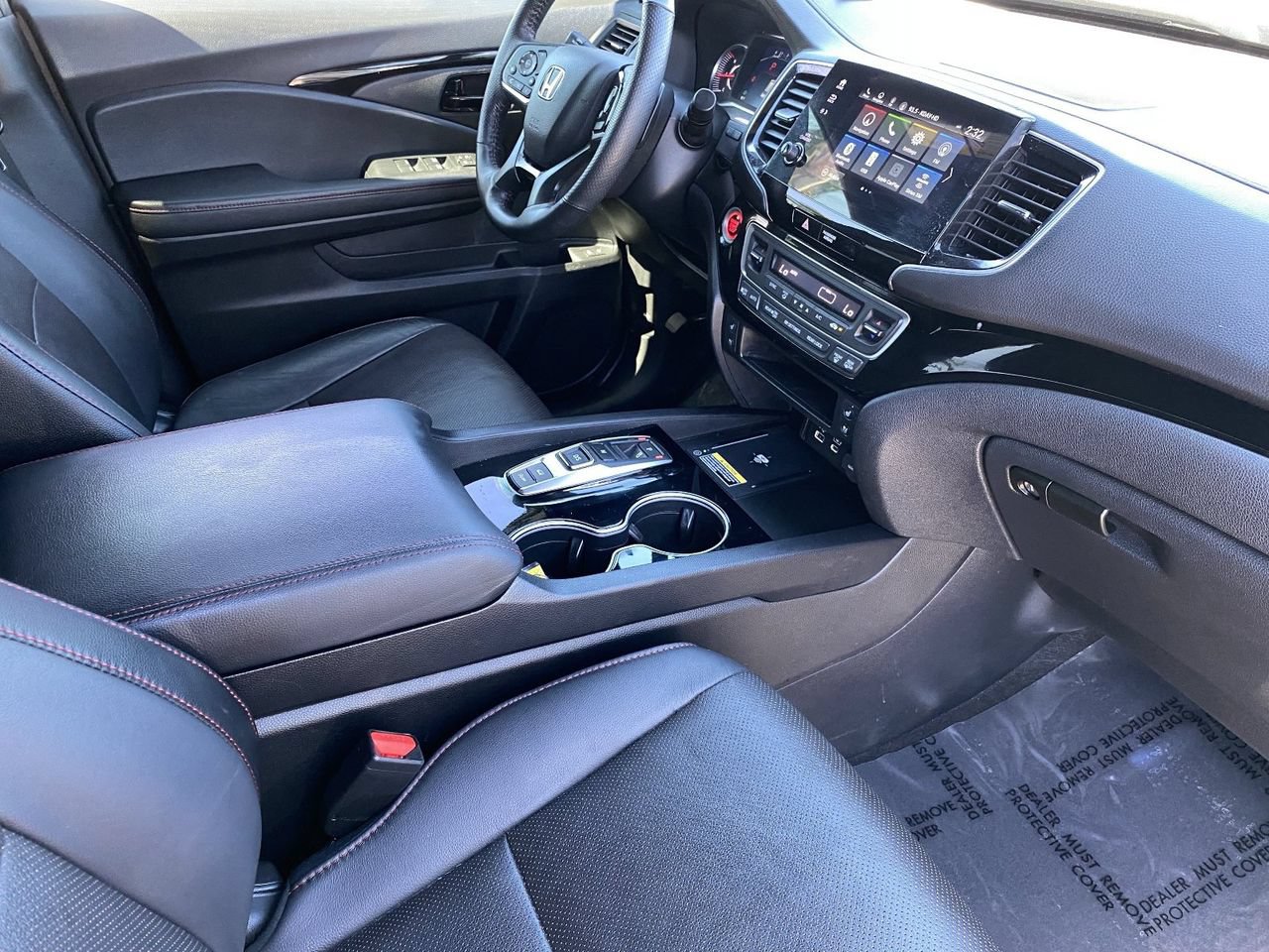 Used 2024 Honda Passport Black Edition image 9