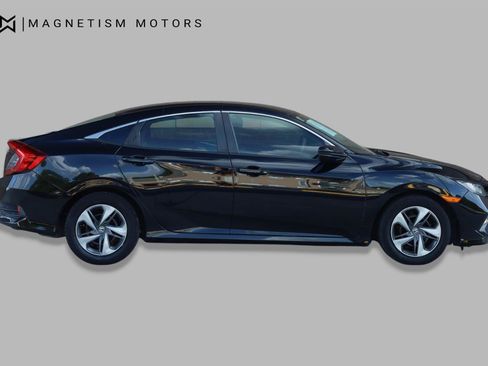 Used 2019 Honda Civic LX image 2