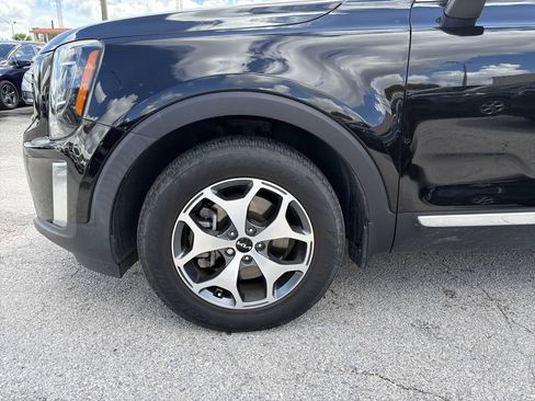 Used 2022 Kia Telluride EX FWD image 36
