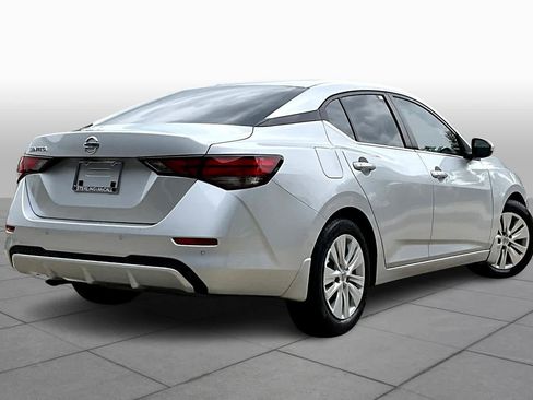 Used 2021 Nissan Sentra S FWD image 11