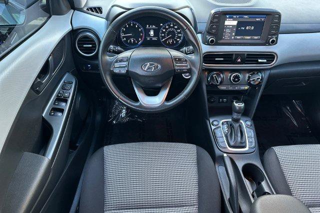 Used 2019 Hyundai Kona SEL w/ SEL Tech Package 02 AWD/4WD image 15