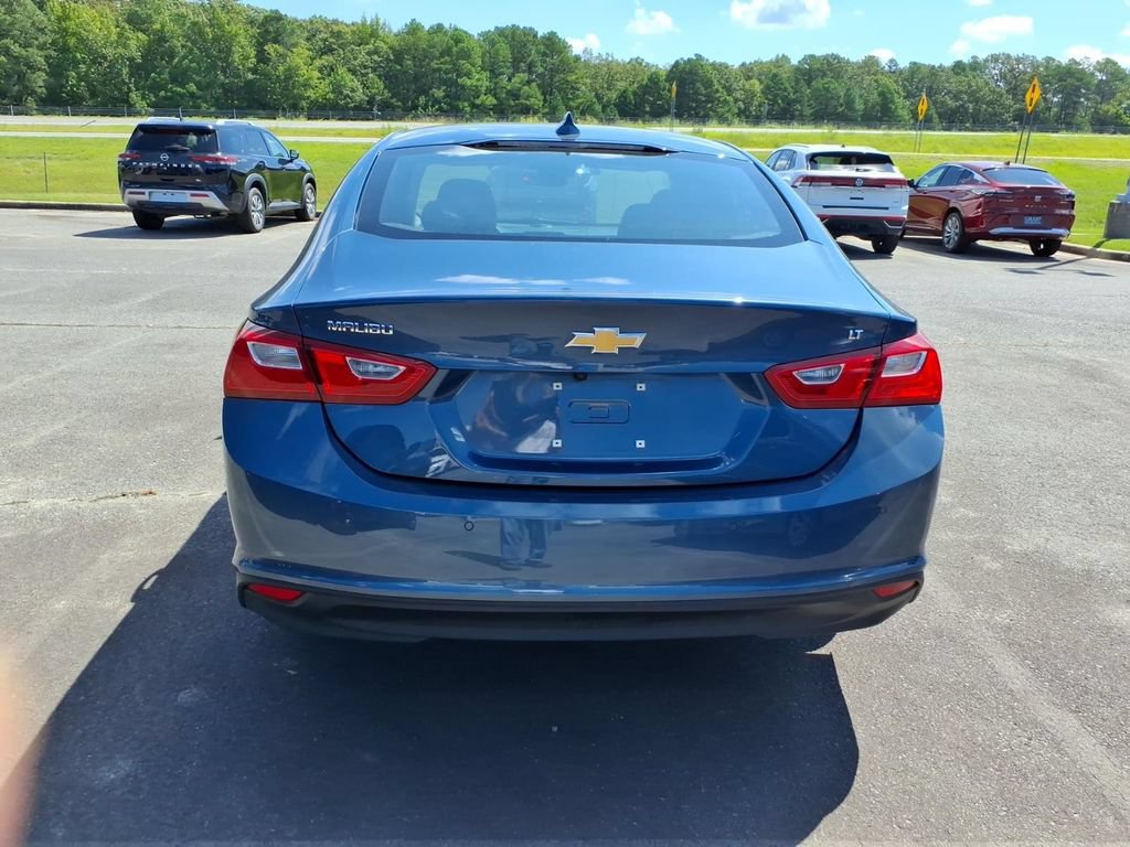 Used 2024 Chevrolet Malibu LT FWD image 4