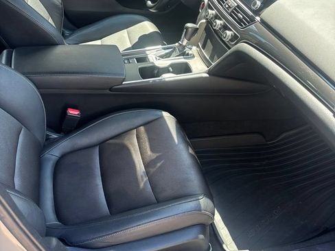 Used 2019 Honda Accord Sport image 23