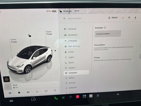 Used 2022 Tesla Model Y Long Range AWD/4WD image 41