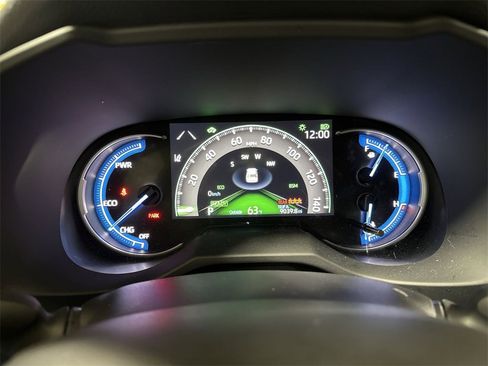 Used 2025 Toyota RAV4 XLE Premium w/ Weather Package image 12