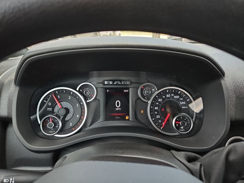 New 2026 RAM 2500 Tradesman AWD/4WD image 28