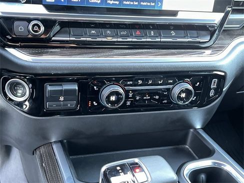 Used 2024 Chevrolet Silverado 1500 RST w/ Z71 Off-Road Package image 30