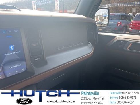 Used 2024 Ford Bronco Outer Banks AWD/4WD image 39