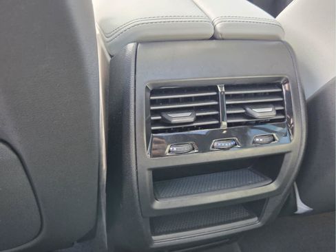 Used 2026 BMW X5 sDrive40i w/ Premium Package RWD image 15