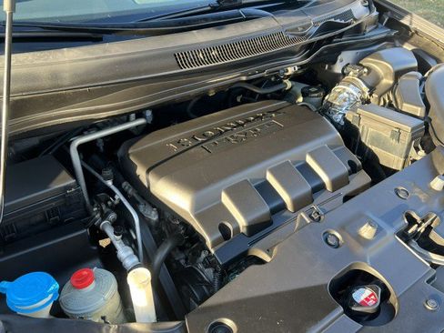 Used 2016 Honda Odyssey SE image 11