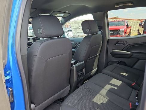 New 2026 GMC Canyon Elevation w/ Convenience Package image 10