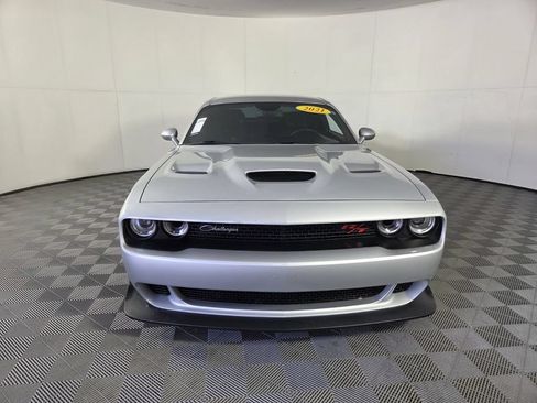 Used 2021 Dodge Challenger R/T Scat Pack RWD image 3