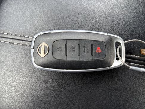 Used 2025 Nissan Sentra S FWD image 21
