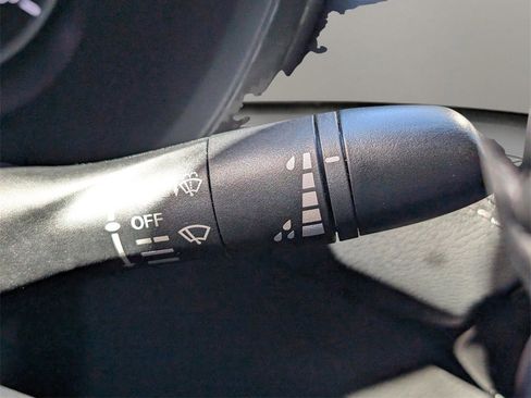 Certified 2022 Nissan Sentra SV image 25