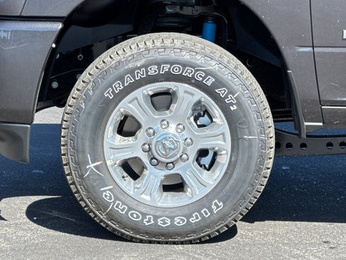 New 2026 RAM 2500 Big Horn AWD/4WD image 24