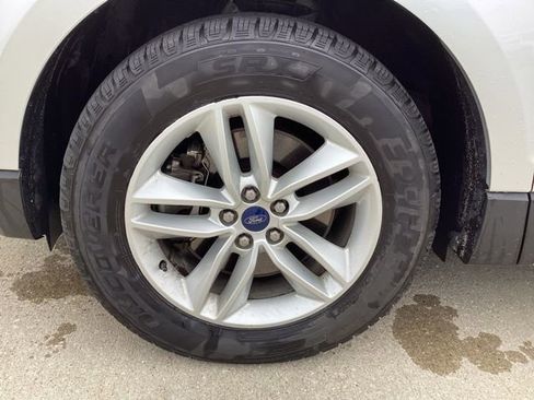 Used 2017 Ford Edge SEL w/ Equipment Group 201A AWD/4WD image 6