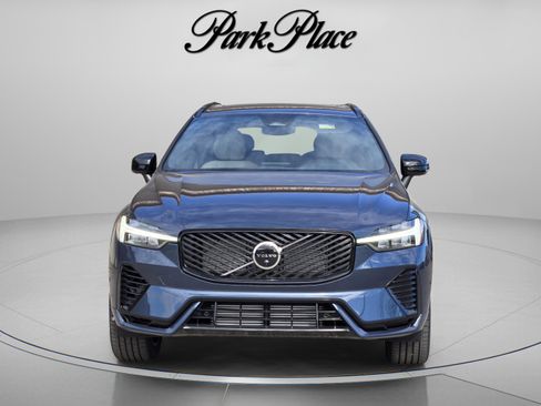 New 2026 Volvo XC60 T8 Plus w/ Protection Package Premier image 9