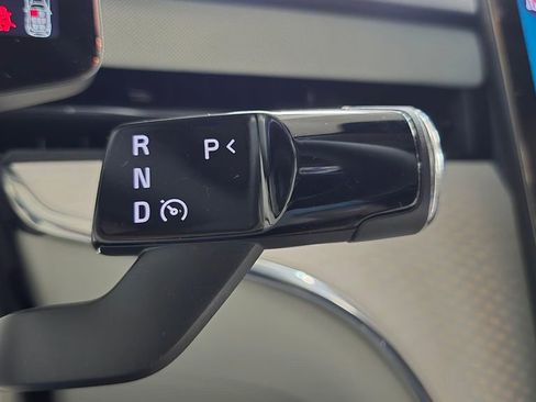 New 2025 Volvo EX90 Ultra image 35