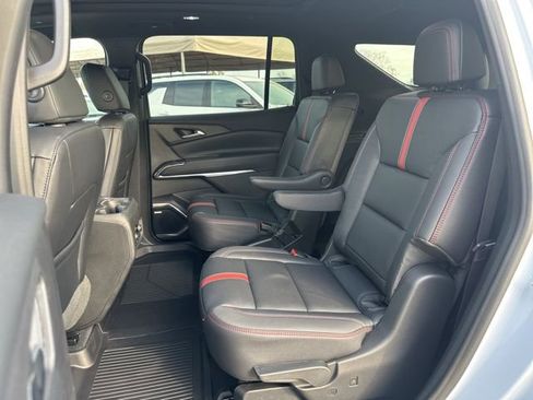 New 2026 Chevrolet Traverse RS FWD image 10