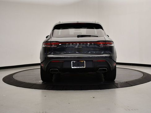 Certified 2026 Porsche Macan AWD/4WD image 6