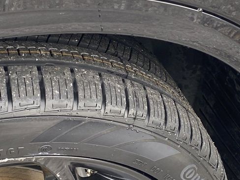 Used 2023 Alfa Romeo Stelvio Veloce image 14