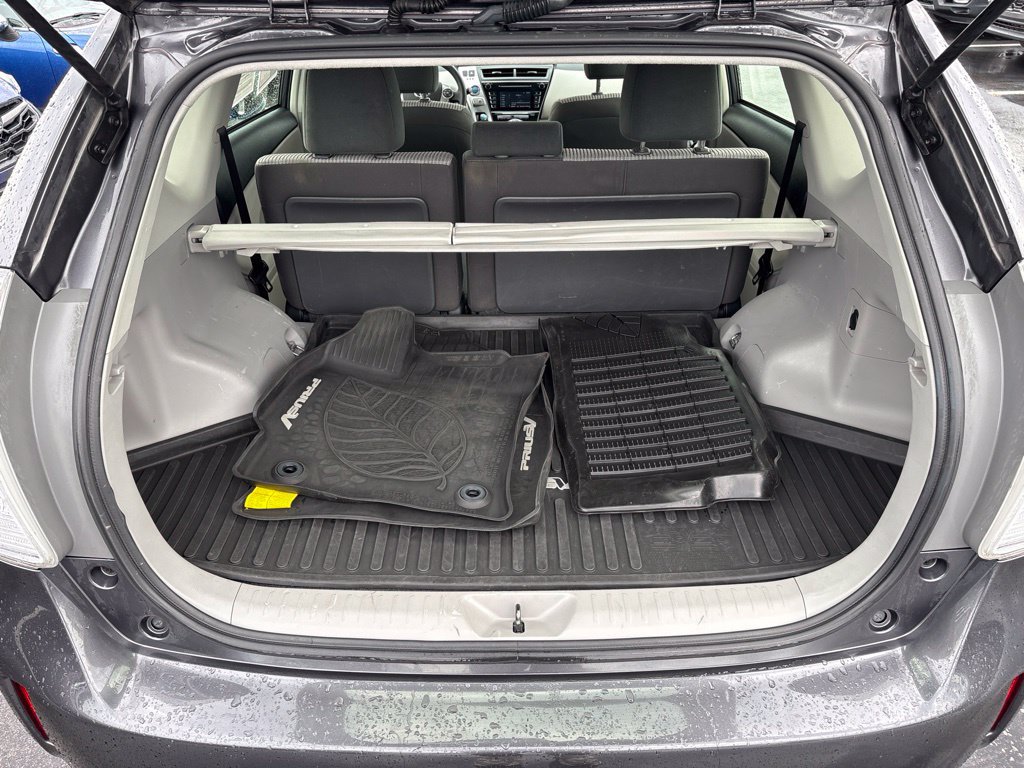 Used 2017 Toyota Prius V Two FWD image 22