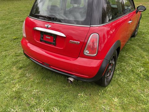 Used 2005 MINI Cooper Hardtop FWD image 26