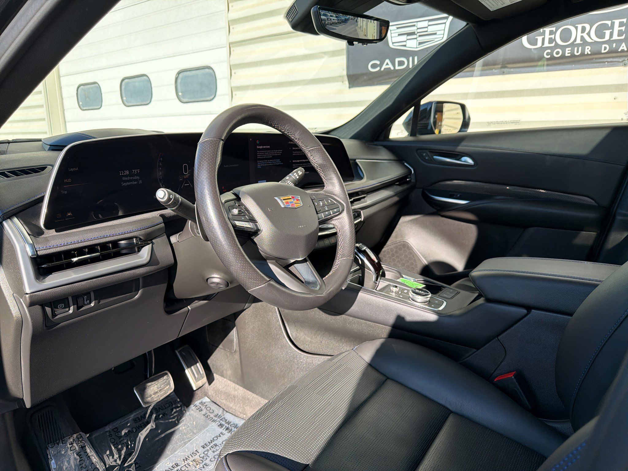 Certified 2024 Cadillac XT4 Sport AWD/4WD image 10