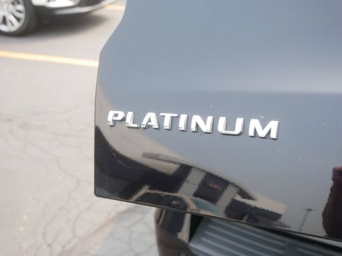 Used 2024 Ford Expedition Max Platinum AWD/4WD image 10