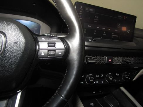 Certified 2025 Honda Accord Touring image 6