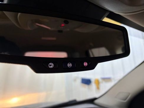 Used 2017 GMC Terrain SLE image 32