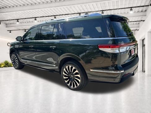 Used 2022 Lincoln Navigator L Black Label AWD/4WD image 7
