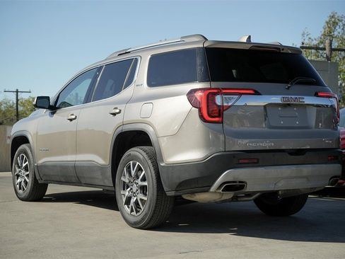 Used 2023 GMC Acadia SLT image 5