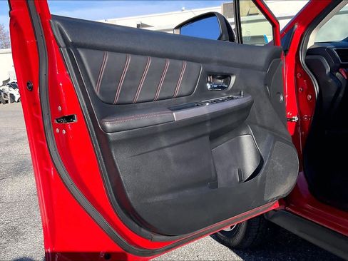 Used 2016 Subaru Crosstrek 2.0i Premium w/ Special Edition image 23