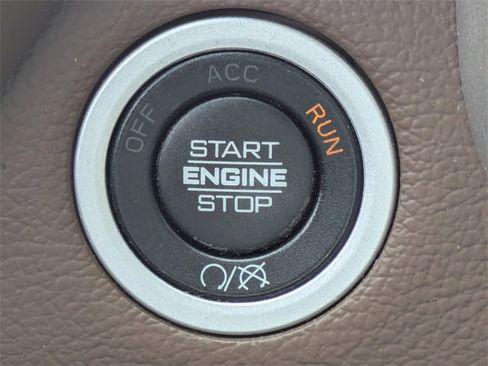 Used 2020 RAM 3500 Laramie image 34