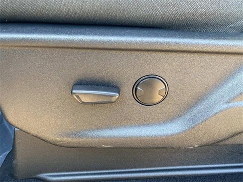 Used 2025 Ford F350 XLT image 55