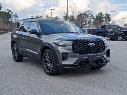 Certified 2025 Ford Explorer ST-Line w/ Premium Package