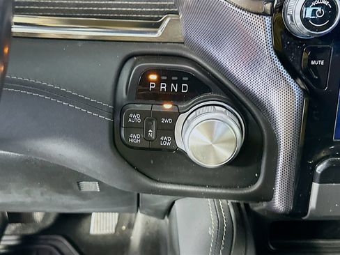 Used 2020 RAM 1500 Limited AWD/4WD image 17
