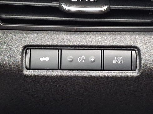 Used 2023 Nissan Altima 2.5 SV FWD image 25