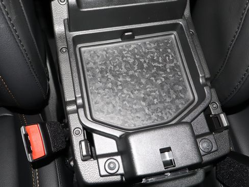 New 2025 Jeep Gladiator High Tide image 31