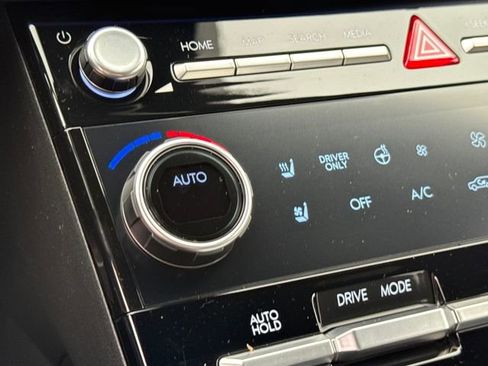 New 2026 Hyundai Santa Fe Calligraphy FWD image 23
