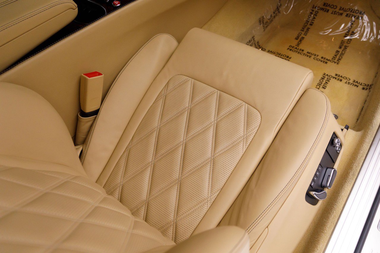 Used 2012 Bentley Continental GT AWD/4WD image 34