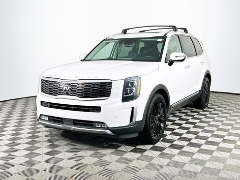 Used 2020 Kia Telluride SX image 3