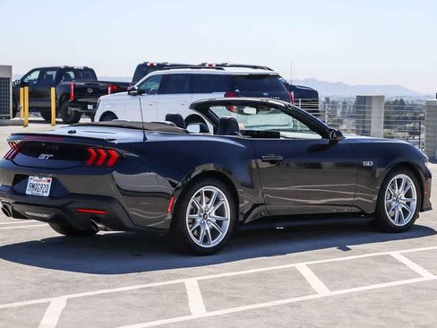 Used 2024 Ford Mustang GT Premium RWD image 10